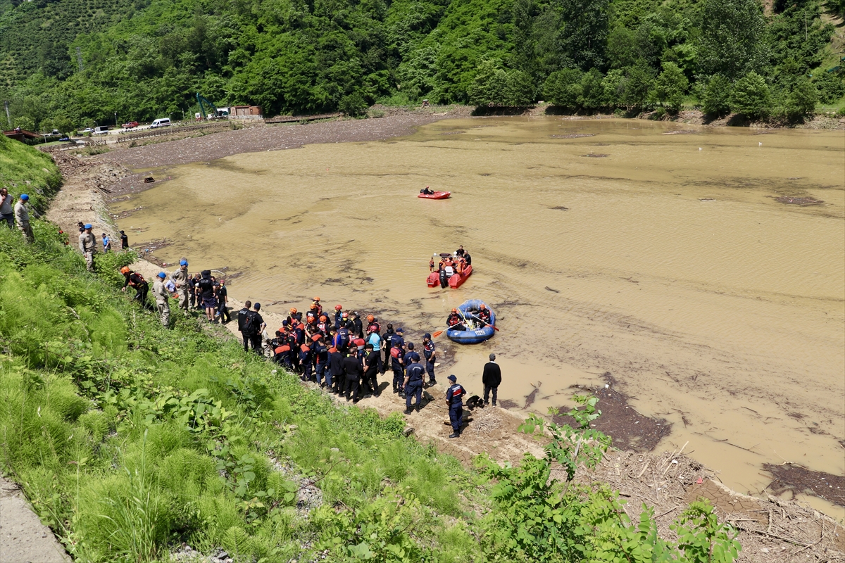 A A 20250608 38218981 38218979 T R A B Z O N D A S E L D E K A Y B O L A N K I S I N I N C A N S I Z B E D E N I N E U L A S I L D I