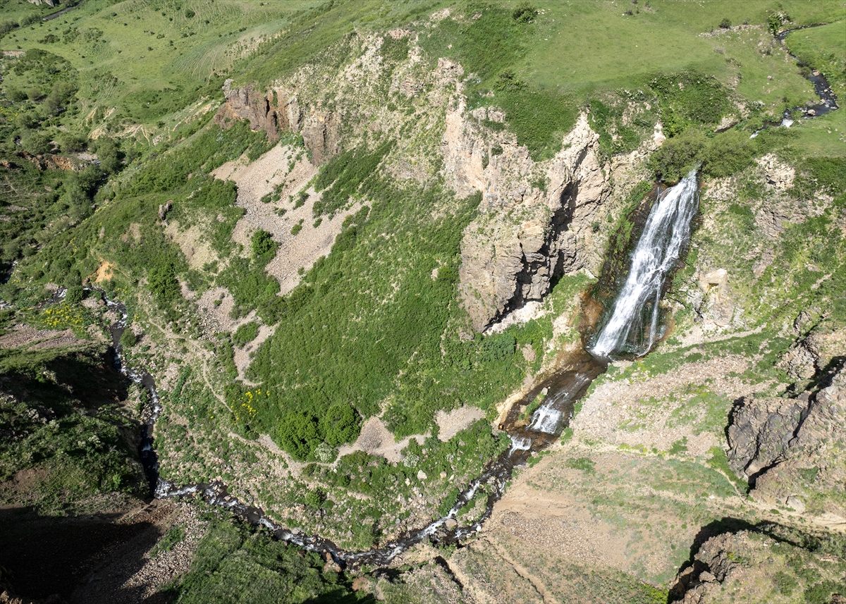 A A 20250609 38229606 38229602 K A R S T A K I S U S U Z S E L A L E S I Y A G I S L A R L A D A H A G U R A K I Y O R