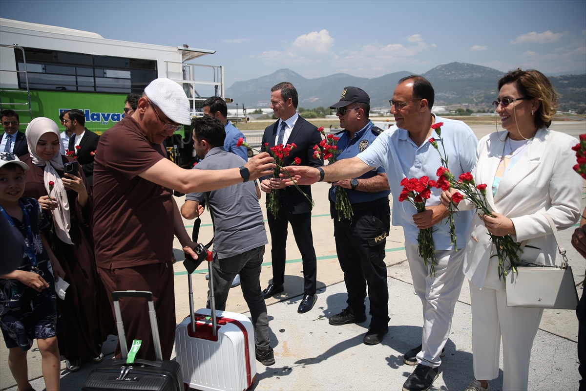 A A 20250612 38258353 38258348 O Z B E K I S T A N G A Z I P A S A C H A R T E R U C U S L A R I B A S L A D I