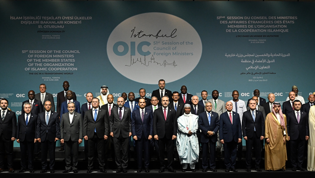 A A 20250621 38343195 38343193 I S L A M I S B I R L I G I T E S K I L A T I I I T 51 D I S I S L E R I B A K A N L A R I K O N S E Y I T O P L A N T I S I