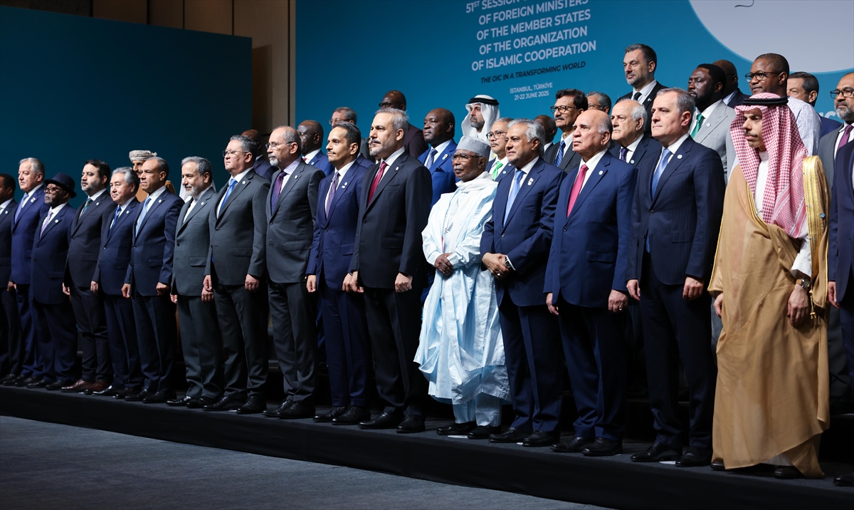 A A 20250621 38343882 38343876 I S L A M I S B I R L I G I T E S K I L A T I I I T 51 D I S I S L E R I B A K A N L A R I K O N S E Y I T O P L A N T I S I