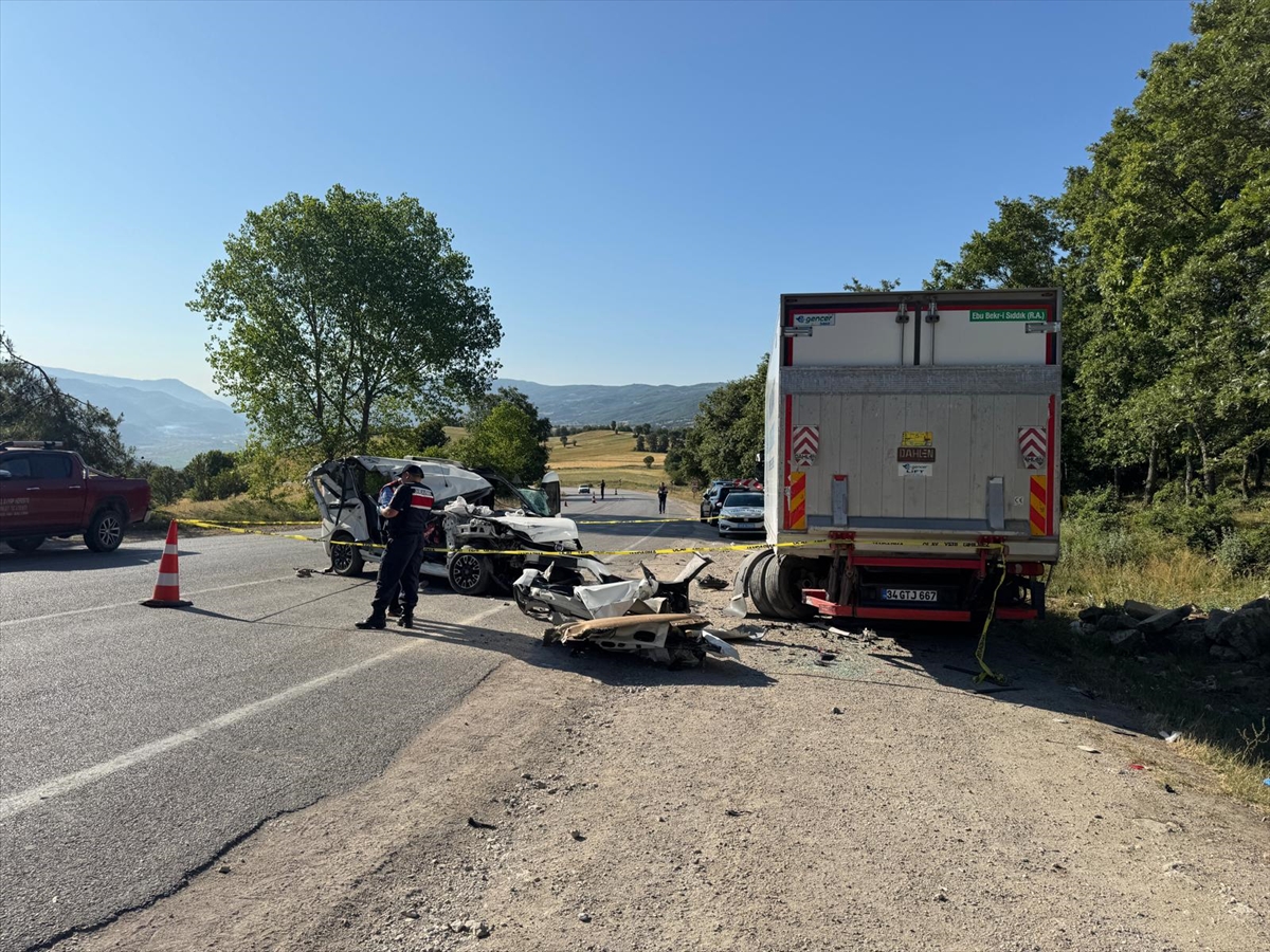 A A 20250626 38389889 38389888 T O K A T T A P A R K H A L I N D E K I K A M Y O N A C A R P A N A R A C T A K I 2 K I S I O L D U 3 K I S I Y A R A L A N D I