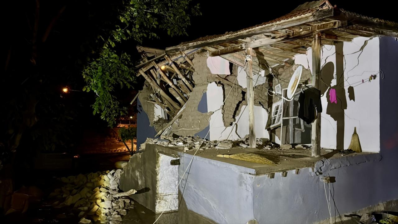 Kirsehir Sel Ev Coktu Aa 2366247