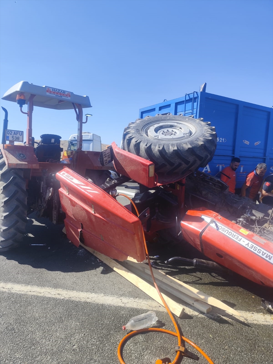 A A 20250717 38590401 38590398 M A L A T Y A D A T I R L A C A R P I S A N T R A K T O R U N S U R U C U S U O L D U