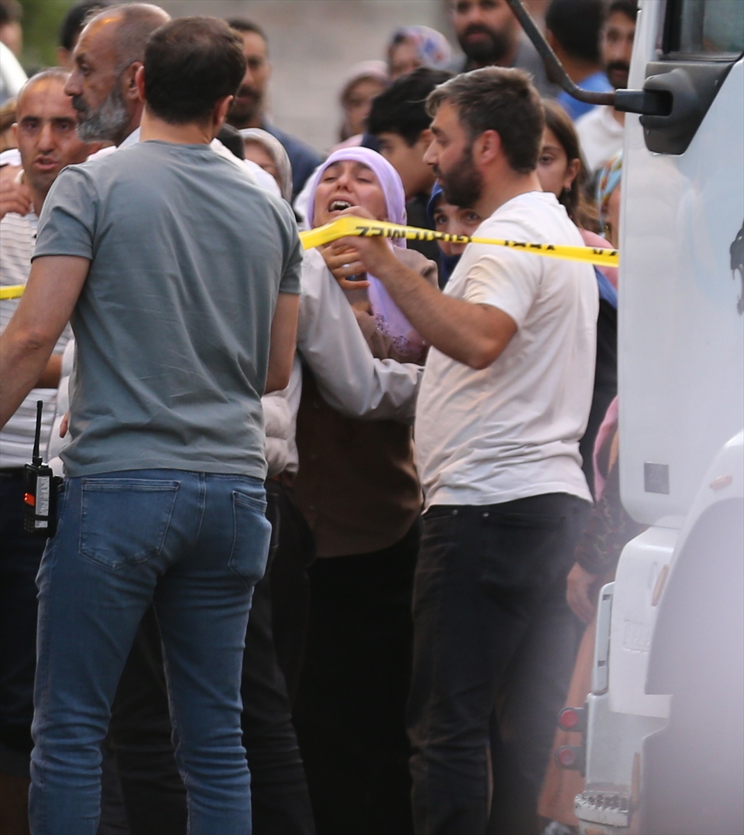 A A 20250726 38672785 38672779 E R Z U R U M D A C O P K A M Y O N U N U N C A R P T I G I 4 Y A S I N D A K I C O C U K H A Y A T I N I K A Y B E T T I