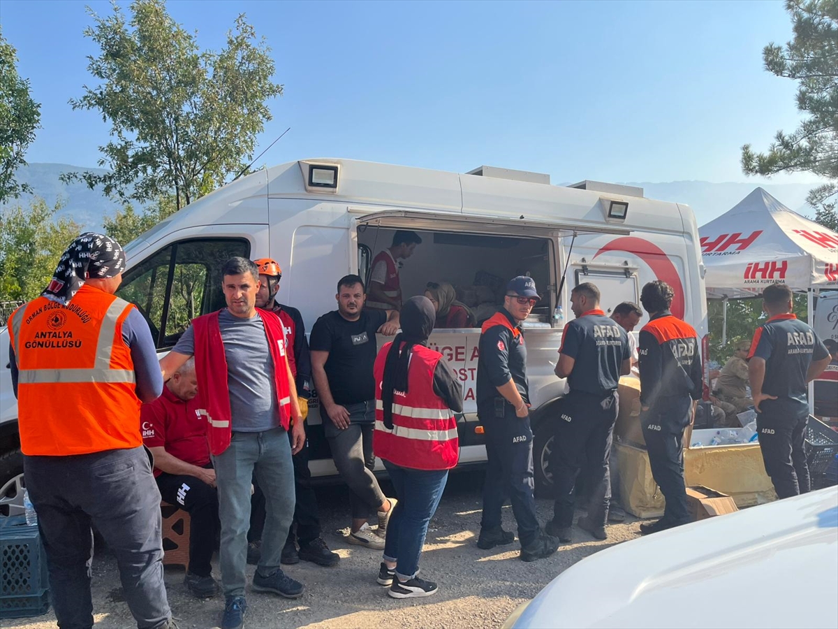 A A 20250727 38678310 38678302 T U R K K I Z I L A Y O R M A N Y A N G I N L A R I Y L A M U C A D E L E Y E D E S T E G I N I S U R D U R U Y O R