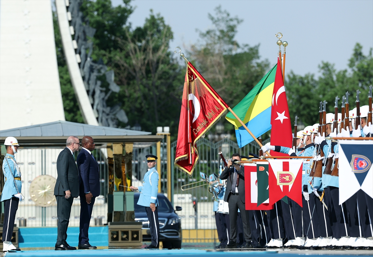 A A 20250731 38716173 38716168 C U M H U R B A S K A N I E R D O G A N G A B O N C U M H U R B A S K A N I O L I G U I N G U E M A Y I R E S M I T O R E N L E K A R S I L A D I