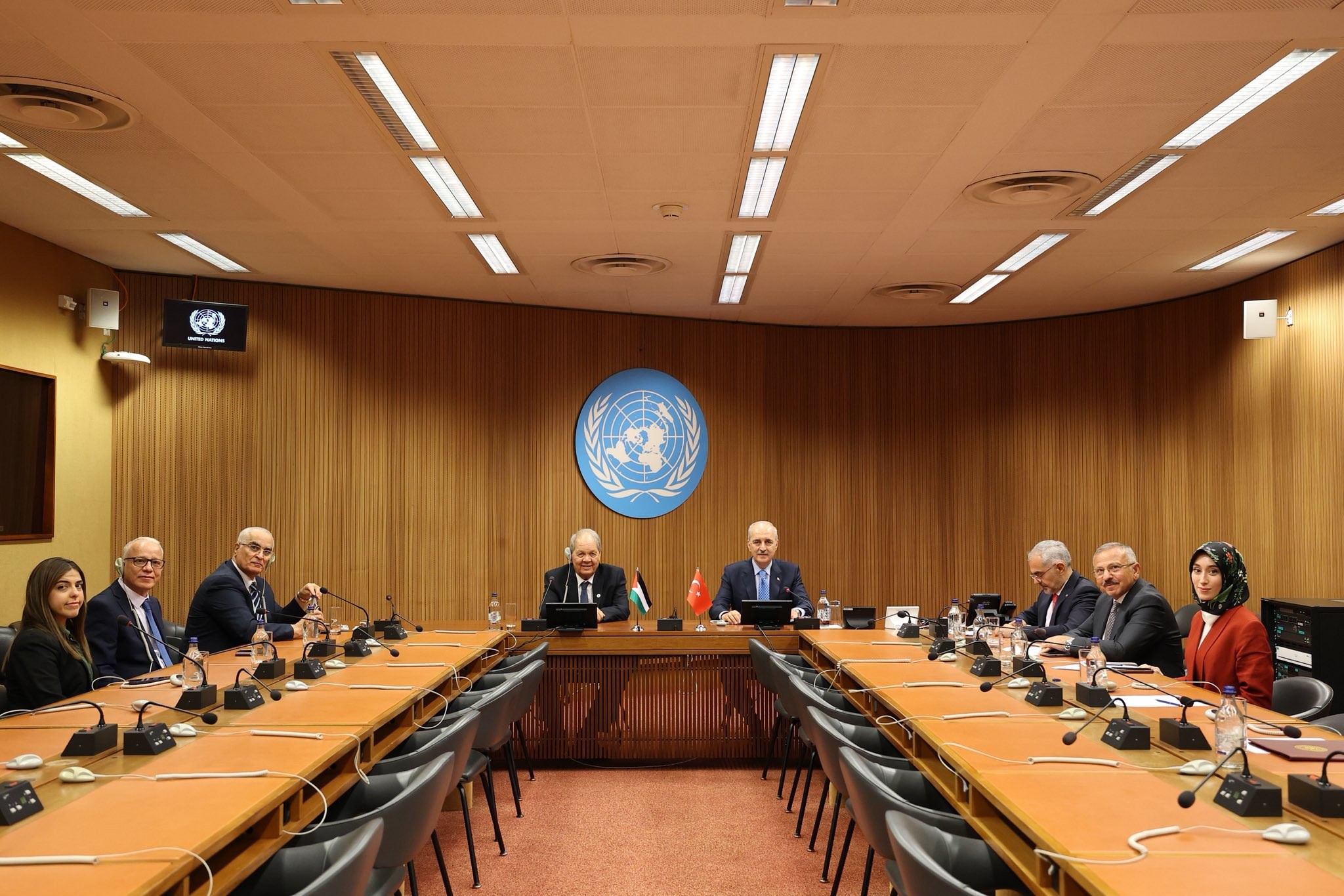 Gx H L W Me W E A A K I P7