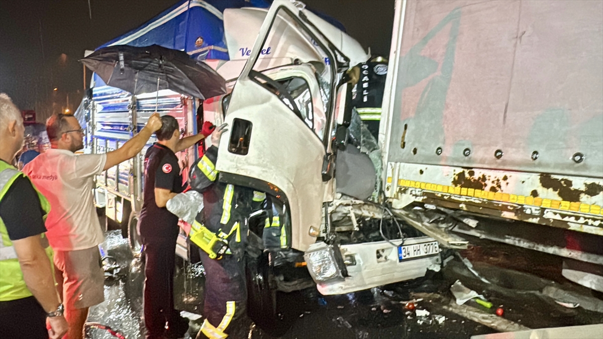 A A 20250806 38762857 38762854 K O C A E L I D E Z I N C I R L E M E T R A F I K K A Z A S I N D A 1 K I S I O L D U