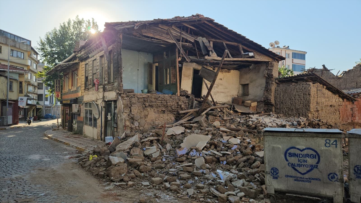 A A 20250811 38796516 38796513 B A L I K E S I R D E 61 B U Y U K L U G U N D E D E P R E M