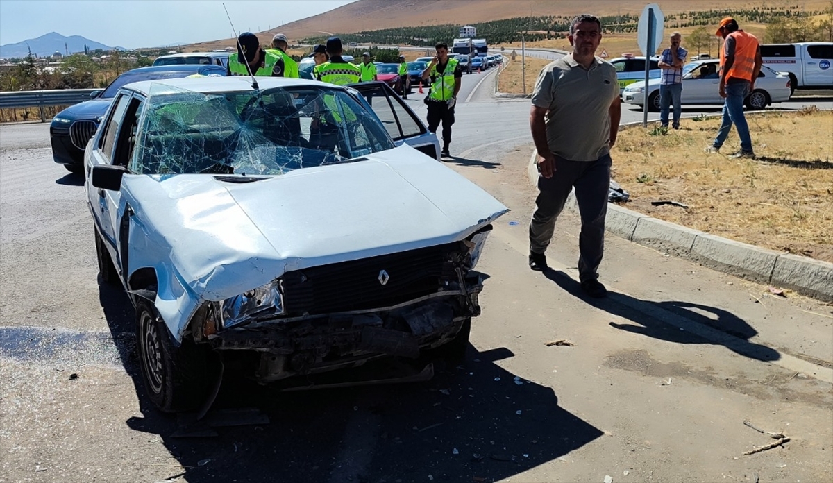 A A 20250811 38802293 38802292 K A H R A M A N M A R A S T A Z I N C I R L E M E T R A F I K K A Z A S I N D A 1 K I S I O L D U 8 K I S I Y A R A L A N D I