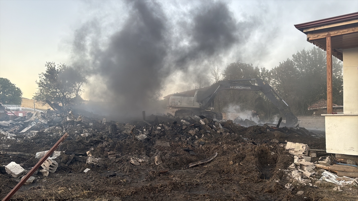 A A 20250816 38848225 38848212 B O L U D A T A R L A D A B A S L A Y A N Y A N G I N D A 3 E V 2 A H I R V E 2 S A M A N L I K Y A N D I