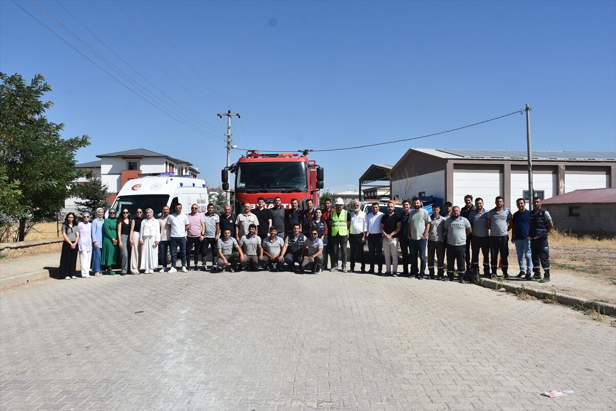 A A 20250828 38950039 38950038 G U M U S H A N E D E I S K A Z A L A R I N D A Y A N G I N S O N D U R M E T A T B I K A T I Y A P I L D I