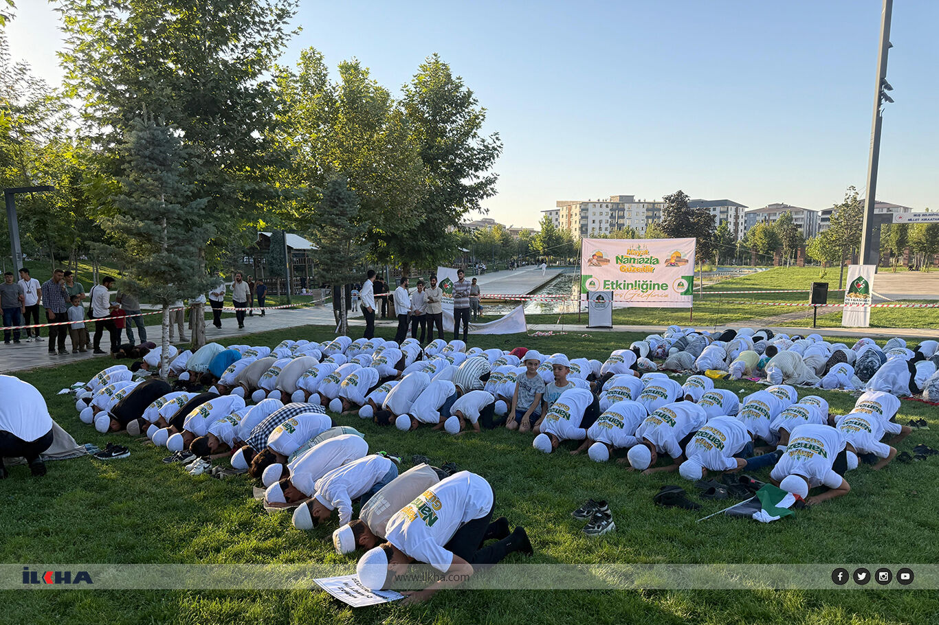 Cf5Ab70A Abd7 4853 9A2C D994B7E7F13F