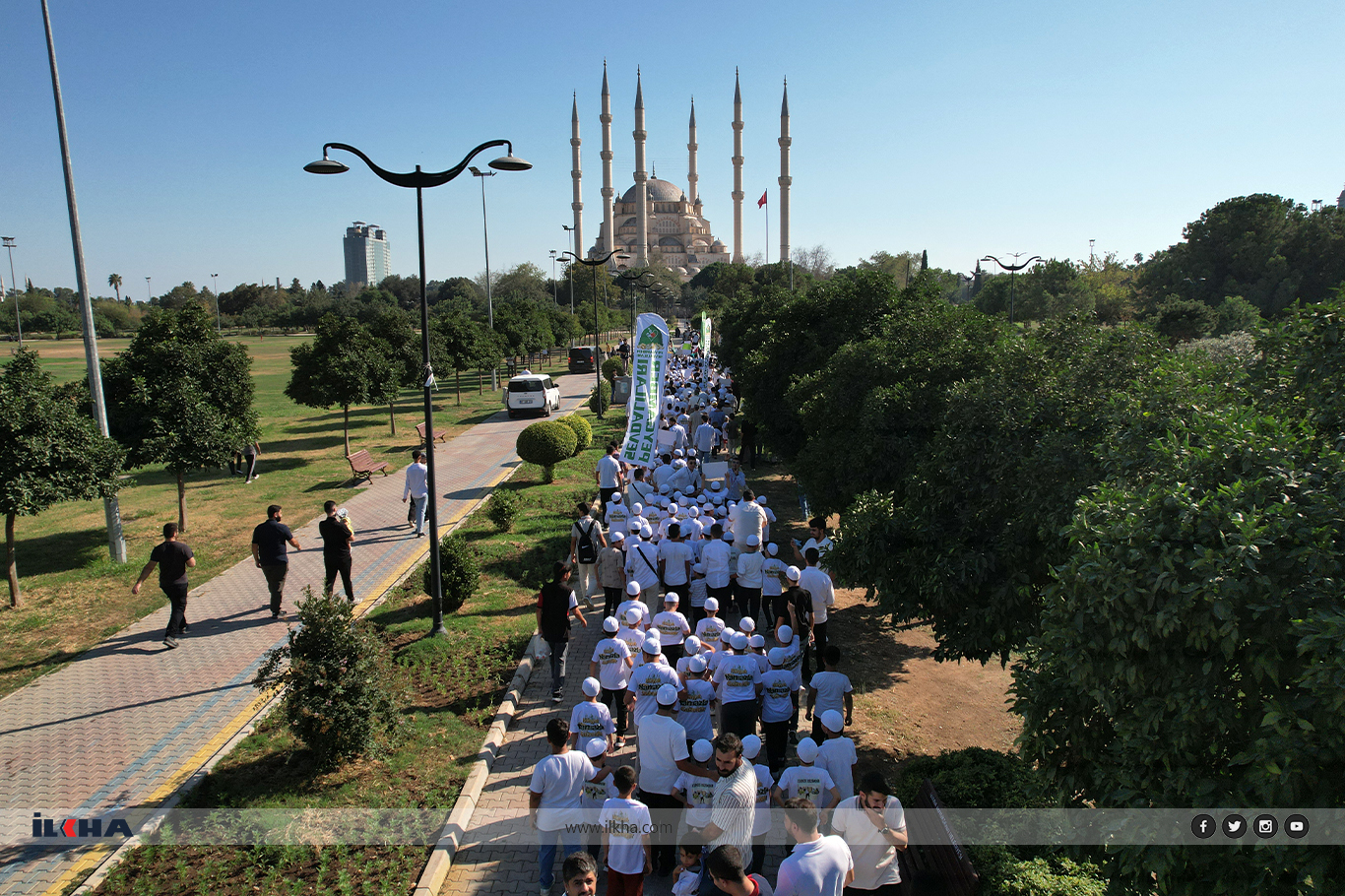 96D57Aa4 8A16 4602 9B13 90533B7670E9