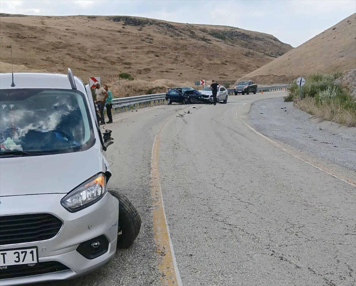 A A 20250901 38991939 38991938 K A R S T A Z I N C I R L E M E T R A F I K K A Z A S I N D A 7 K I S I Y A R A L A N D I