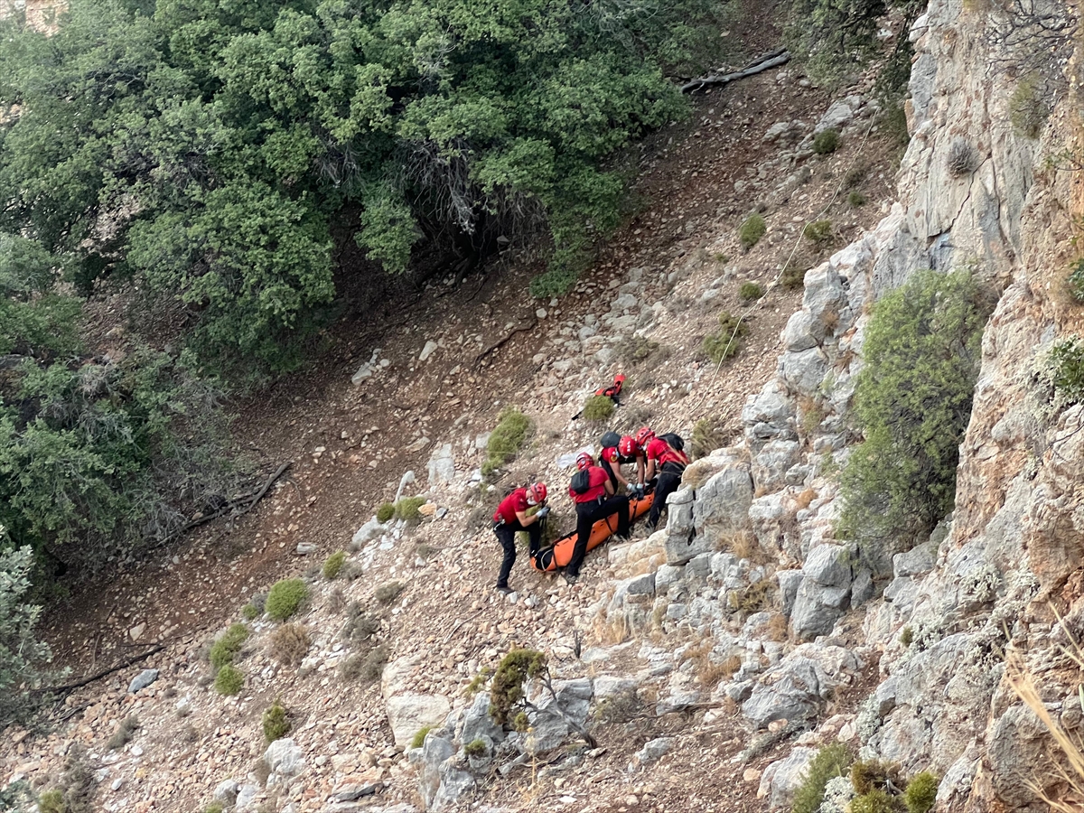 A A 20250913 39099351 39099350 M U G L A D A A V U S T R A L Y A L I T U R I S T T A R I H I L I K Y A Y O L U N D A O L U B U L U N D U