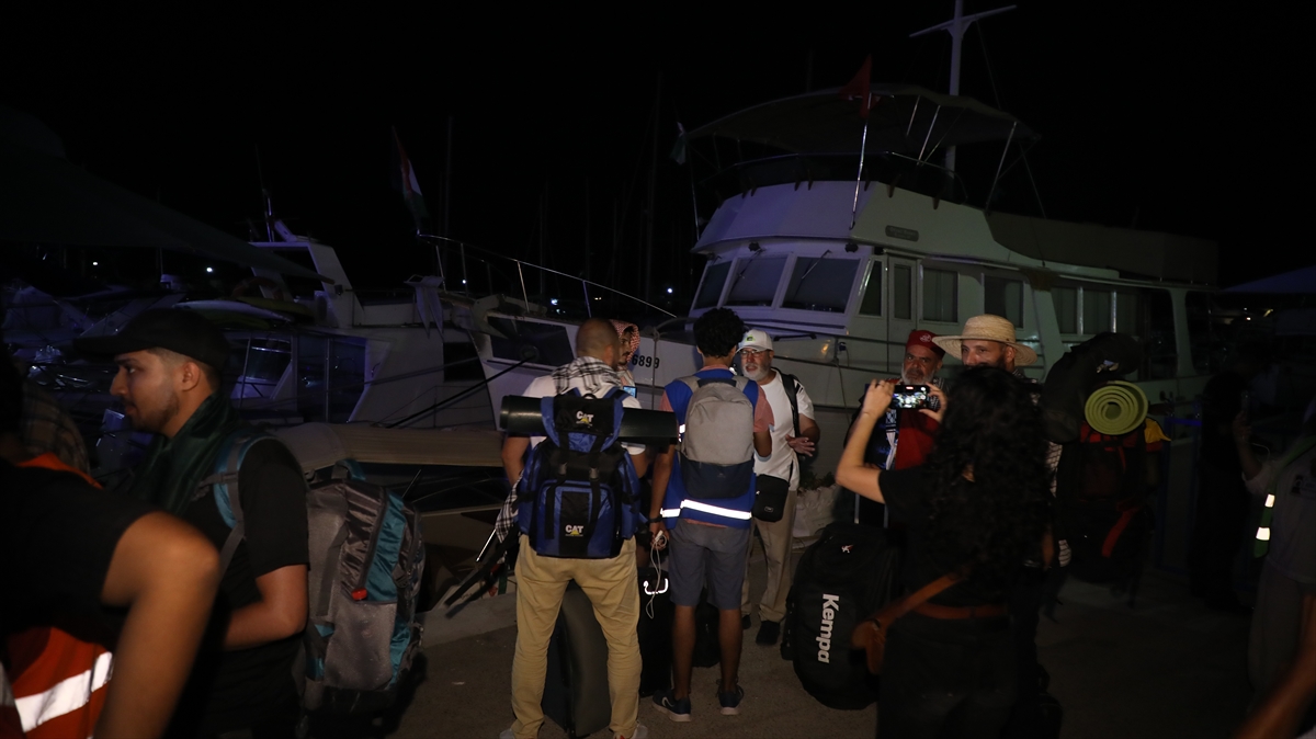 A A 20250913 39099361 39099357 T U N U S T A N K U R E S E L S U M U D F I L O S U N A K A T I L A C A K T E K N E L E R B I N Z E R T K E N T I N D E T O P L A N I Y O R