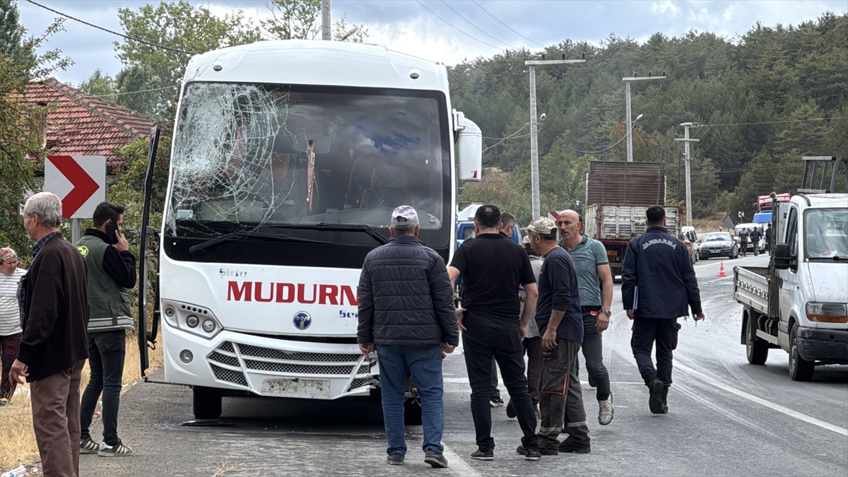 A A 20250918 39150353 39150352 B O L U D A Z I N C I R L E M E T R A F I K K A Z A S I N D A 10 K I S I Y A R A L A N D I