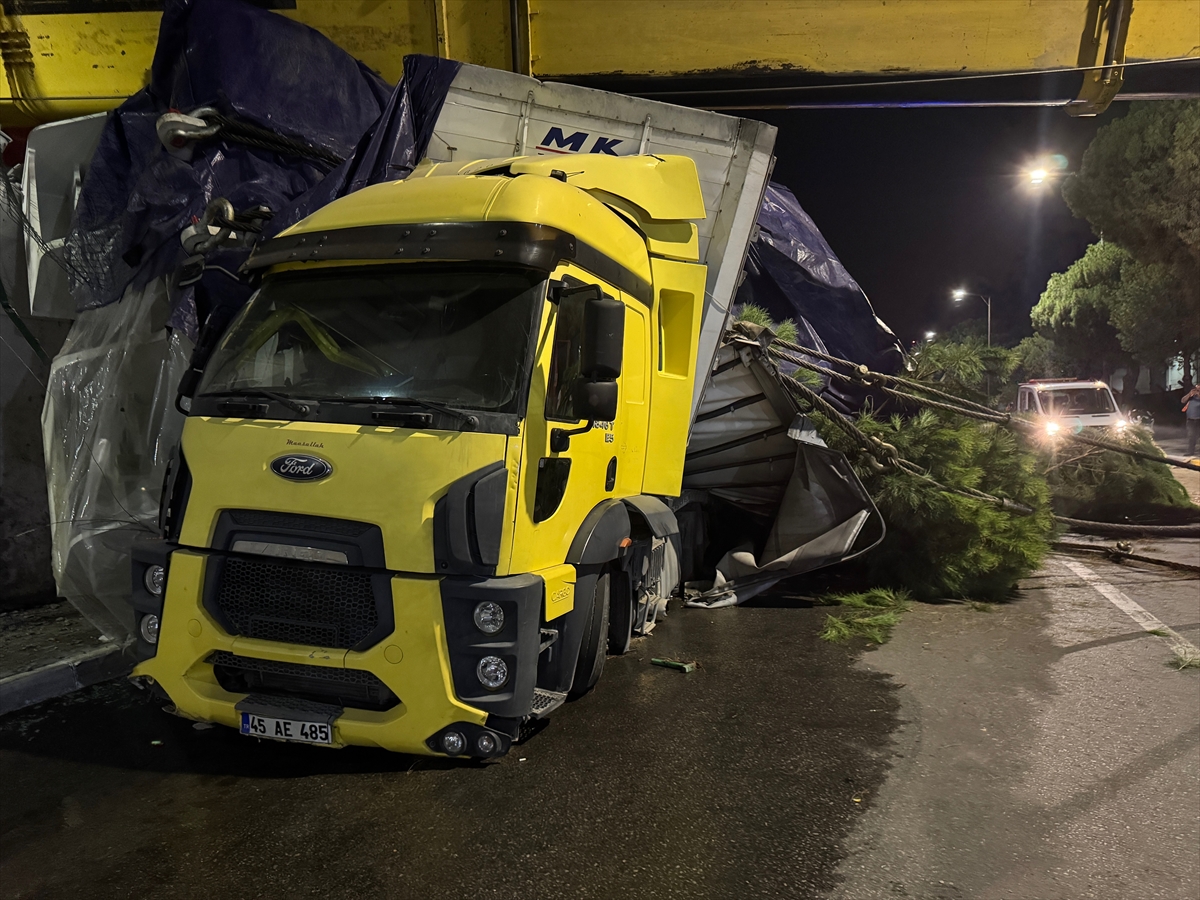 A A 20250924 39218641 39218639 M A N I S A D A D E V R I L E N V I N C I N O P E R A T O R U Y A R A L A N D I