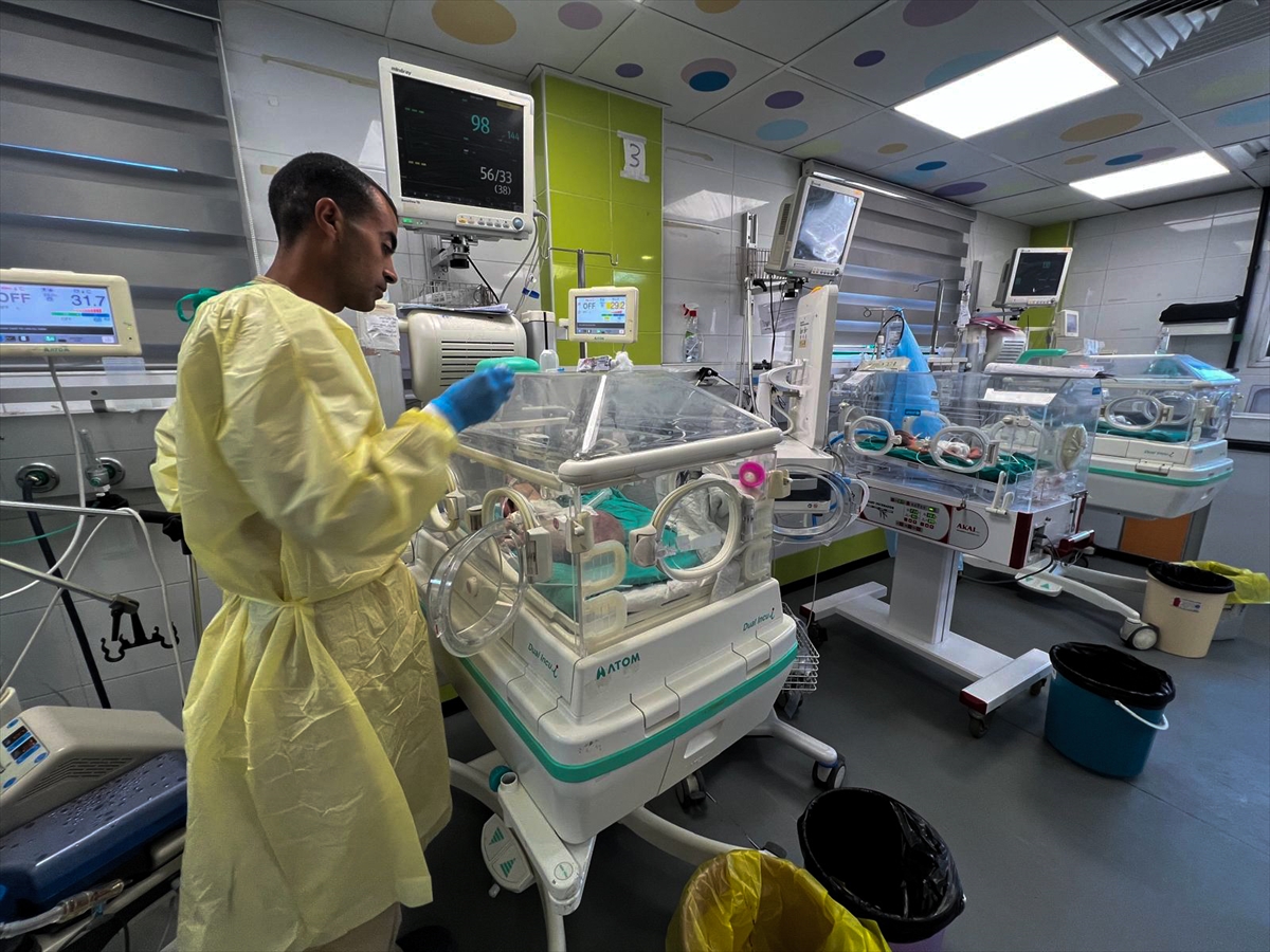 A A 20250927 39243744 39243742 G A Z Z E B E B E K T U L I N S A R S U R T I B B I M A L Z E M E E K S I K L I G I V E I S R A I L A B L U K A S I N I N P E N C E S I N D E