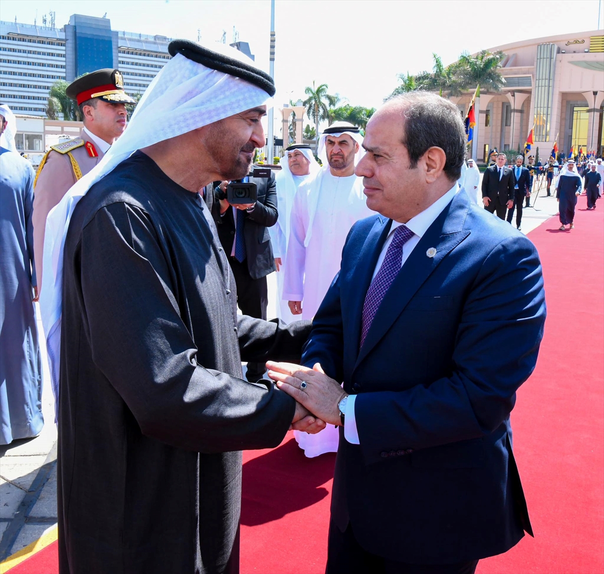 A A 20250929 39258991 39258989 S I S I I L E B I N Z A Y I D G A Z Z E S E R I D I N D E K I D U R U M U E L E A L A R A K T R U M P I N G A Z Z E P L A N I N A D E S T E K L E R I N I A C I K L A D I