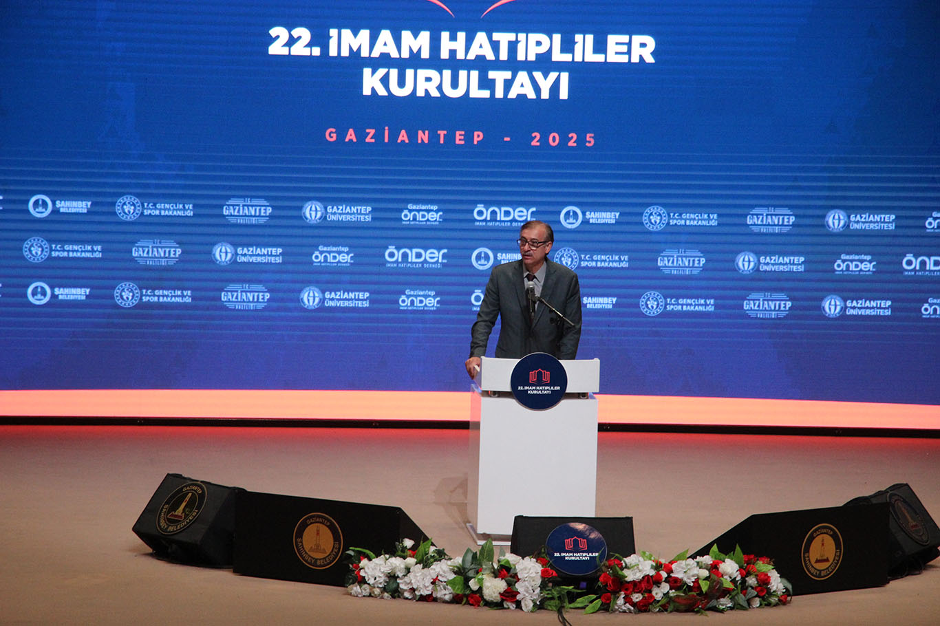 B19Af25F 4D27 4619 8Dbf 73830D9Feea5