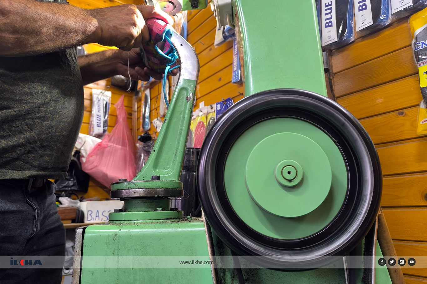 23378Ff8 477F 4Fe7 9764 967Bf7670D7C