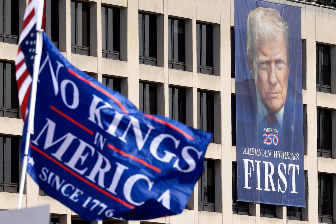 4 L E D V4 F D M F I S D G P M E J W J T24 G Z M