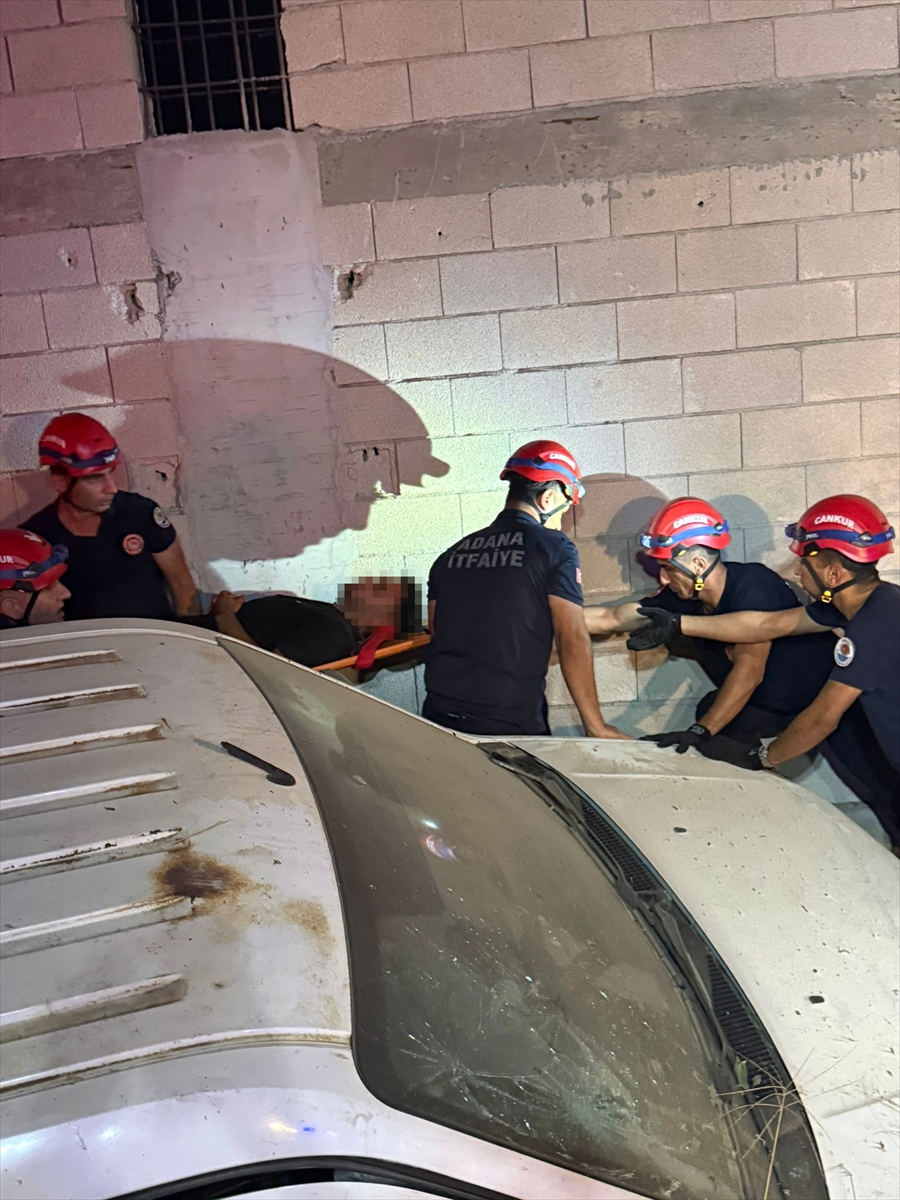 A A 20251006 39330634 39330632 A D A N A D A O T O M O B I L I L E C A R P I S A N H A F I F T I C A R I A R A C T A K I 1 K I S I O L D U 1 K I S I Y A R A L A N D I