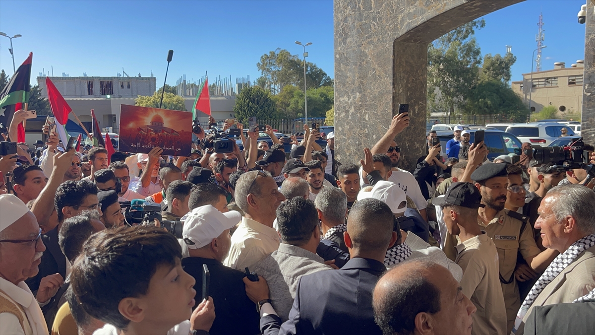 A A 20251008 39350723 39350710 I S R A I L I N K U R E S E L S U M U D F I L O S U N D A A L I K O Y D U G U L I B Y A L I A K T I V I S T L E R U L K E L E R I N E D O N D U