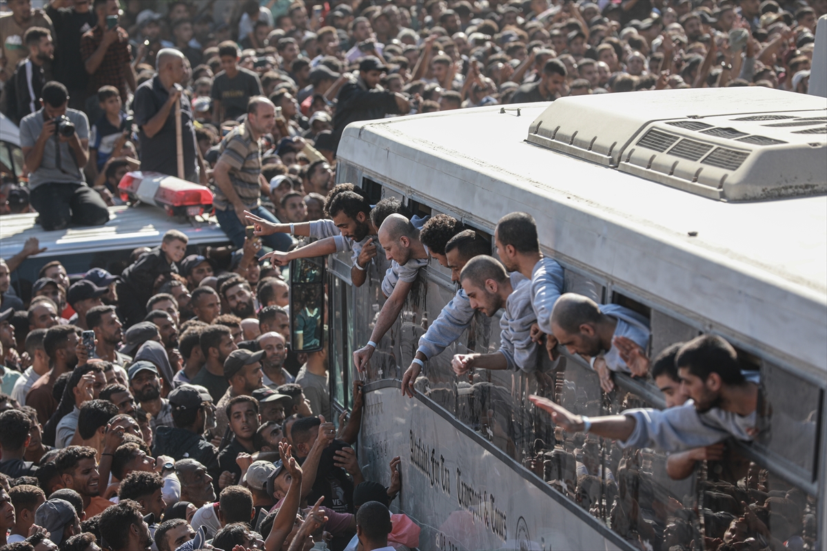 A A 20251013 39403893 39403879 I S R A I L I N S E R B E S T B I R A K T I G I F I L I S T I N L I E S I R L E R I N B I R K I S M I G A Z Z E Y E U L A S T I