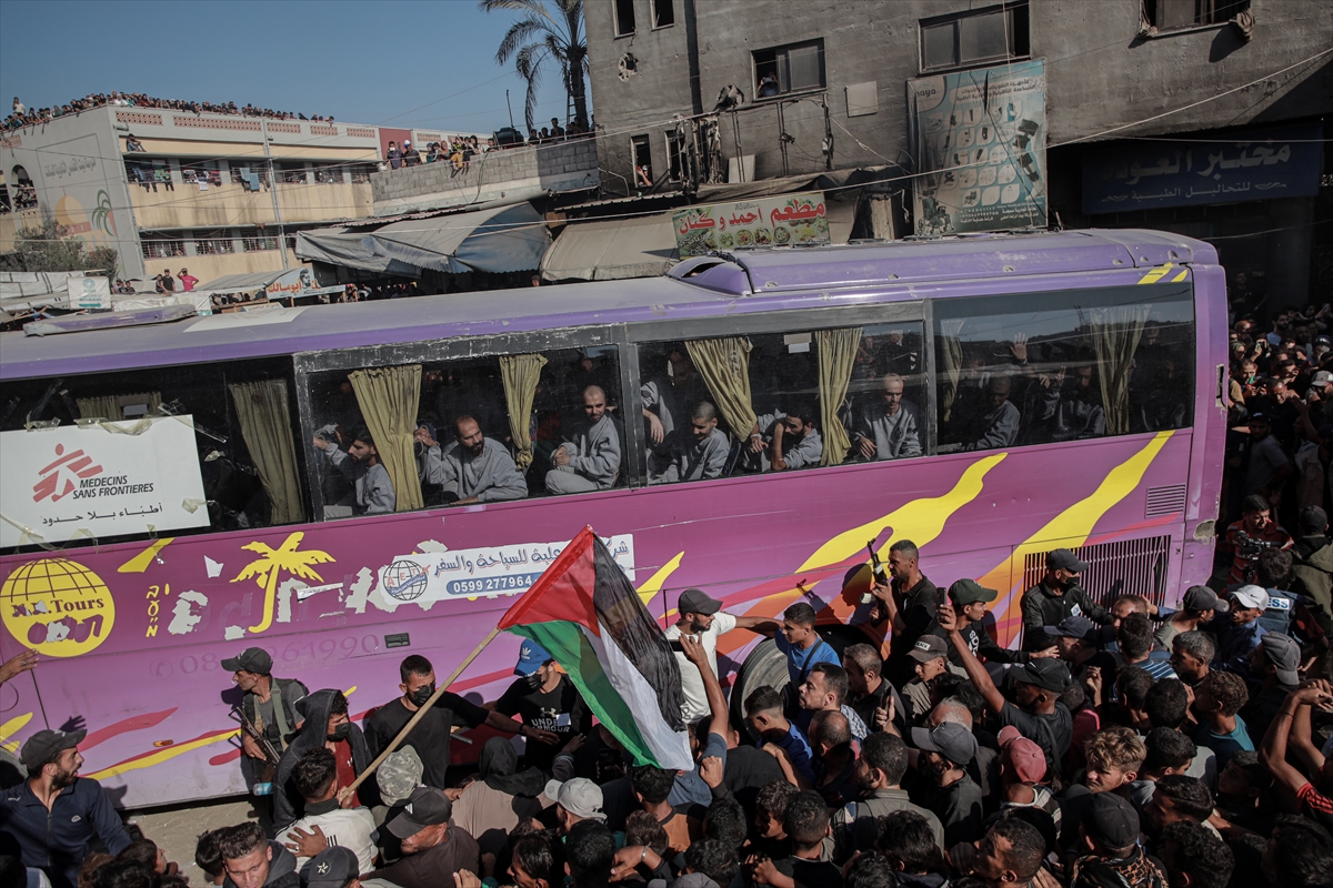 A A 20251013 39403893 39403886 I S R A I L I N S E R B E S T B I R A K T I G I F I L I S T I N L I E S I R L E R I N B I R K I S M I G A Z Z E Y E U L A S T I