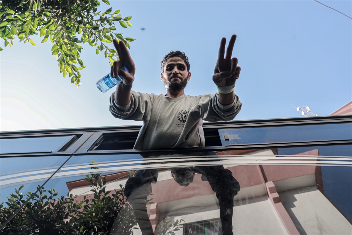 A A 20251013 39403893 39403890 I S R A I L I N S E R B E S T B I R A K T I G I F I L I S T I N L I E S I R L E R I N B I R K I S M I G A Z Z E Y E U L A S T I