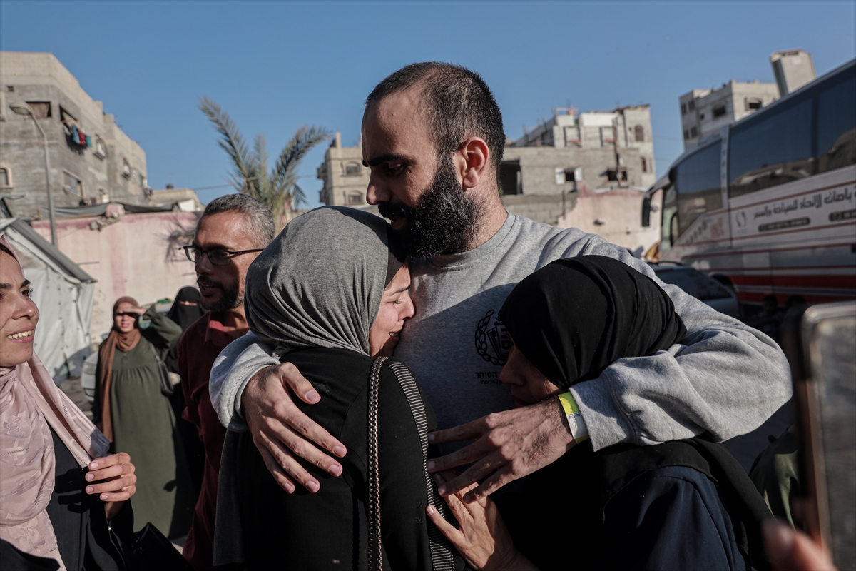 A A 20251013 39403893 39403891 I S R A I L I N S E R B E S T B I R A K T I G I F I L I S T I N L I E S I R L E R I N B I R K I S M I G A Z Z E Y E U L A S T I