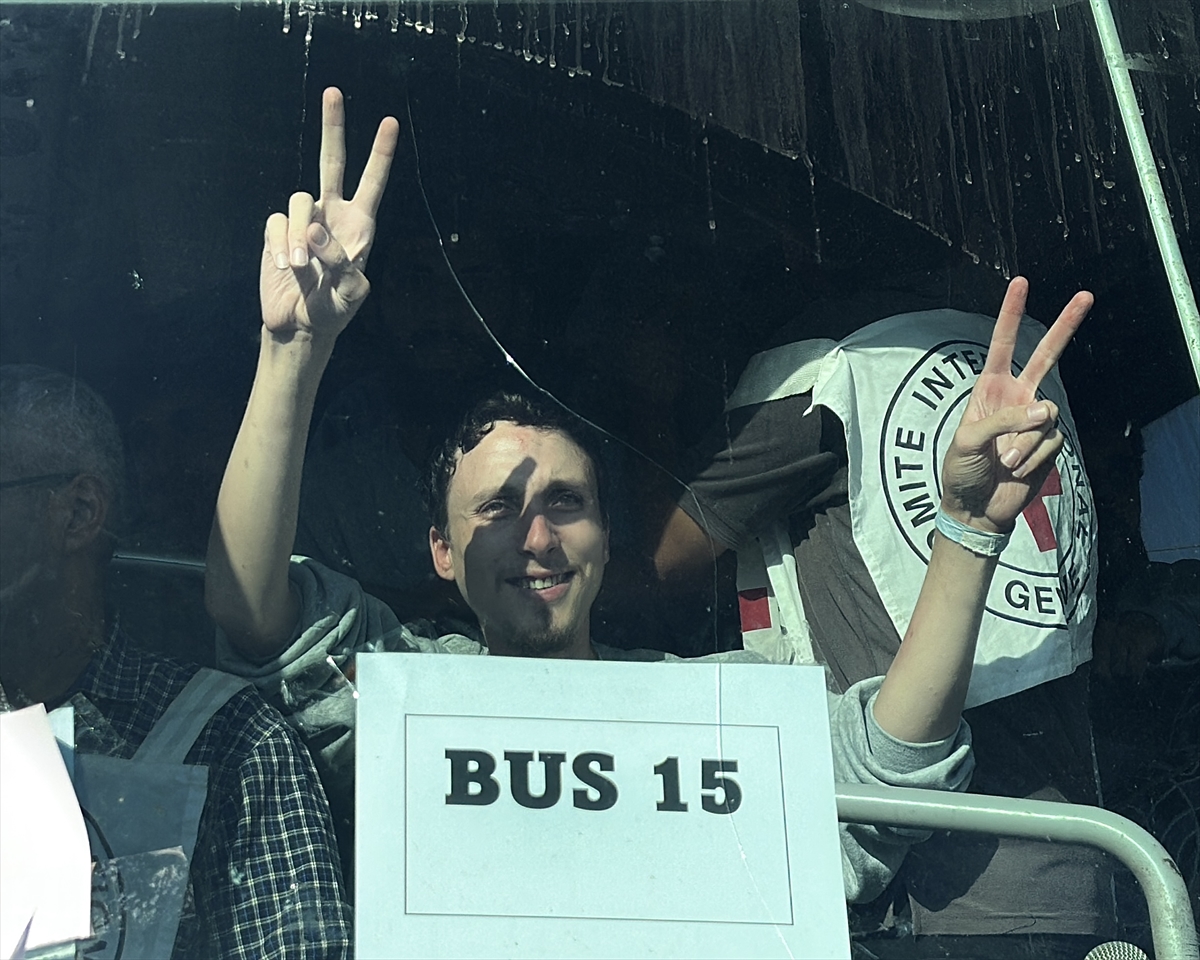 A A 20251013 39403974 39403950 I S R A I L I N S E R B E S T B I R A K T I G I F I L I S T I N L I E S I R L E R I N B I R K I S M I G A Z Z E Y E U L A S T I