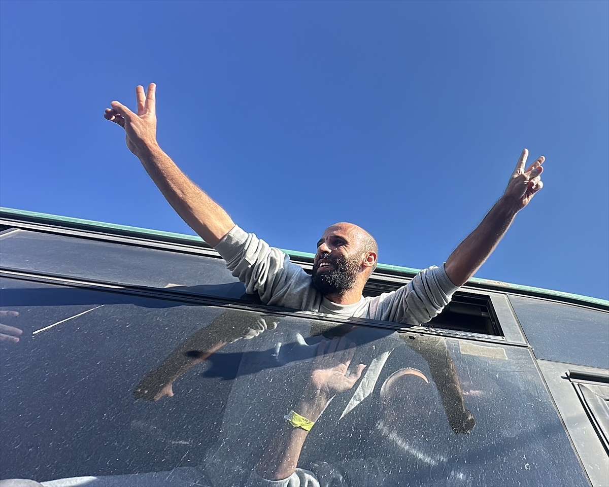 A A 20251013 39403974 39403952 I S R A I L I N S E R B E S T B I R A K T I G I F I L I S T I N L I E S I R L E R I N B I R K I S M I G A Z Z E Y E U L A S T I