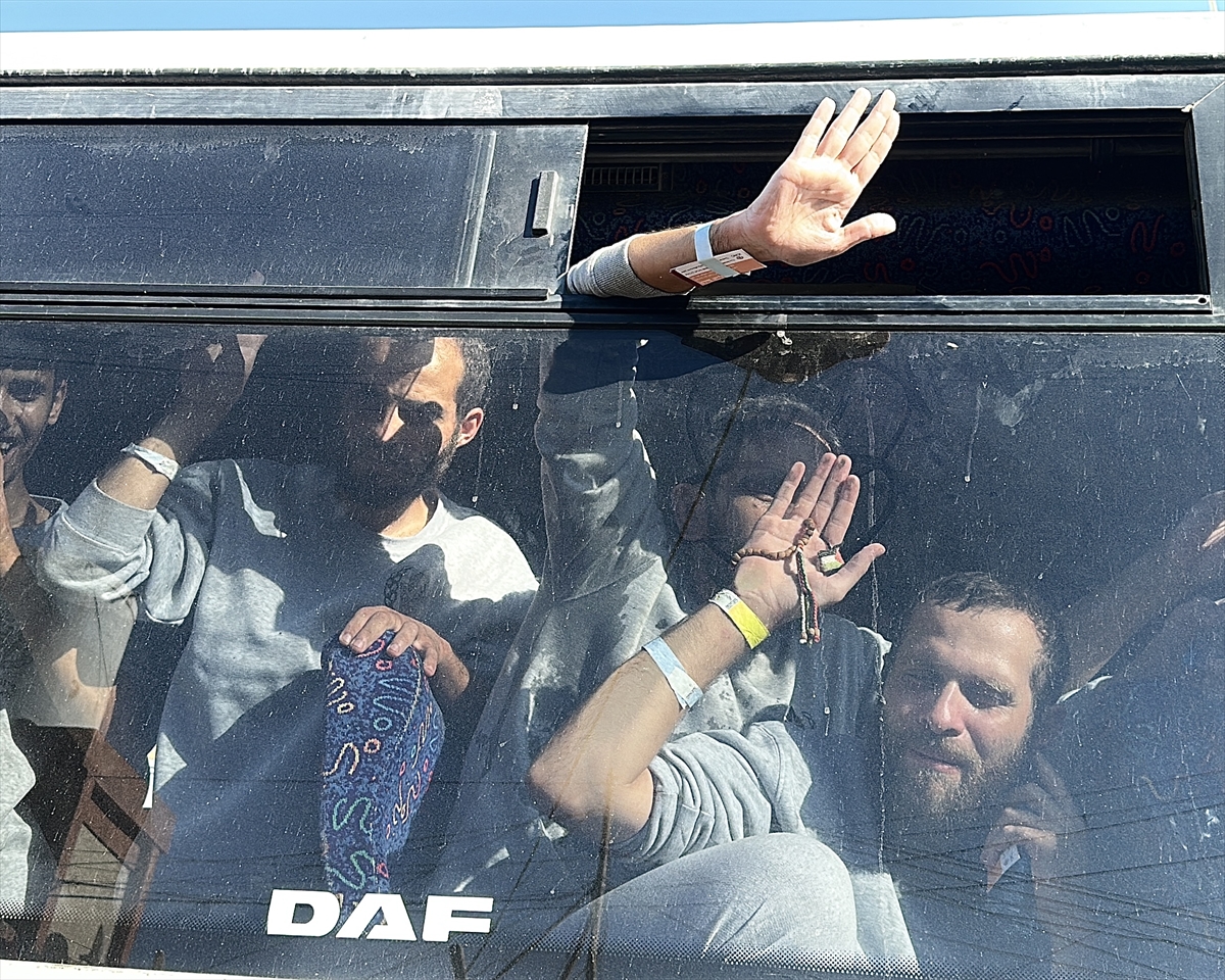 A A 20251013 39403974 39403953 I S R A I L I N S E R B E S T B I R A K T I G I F I L I S T I N L I E S I R L E R I N B I R K I S M I G A Z Z E Y E U L A S T I