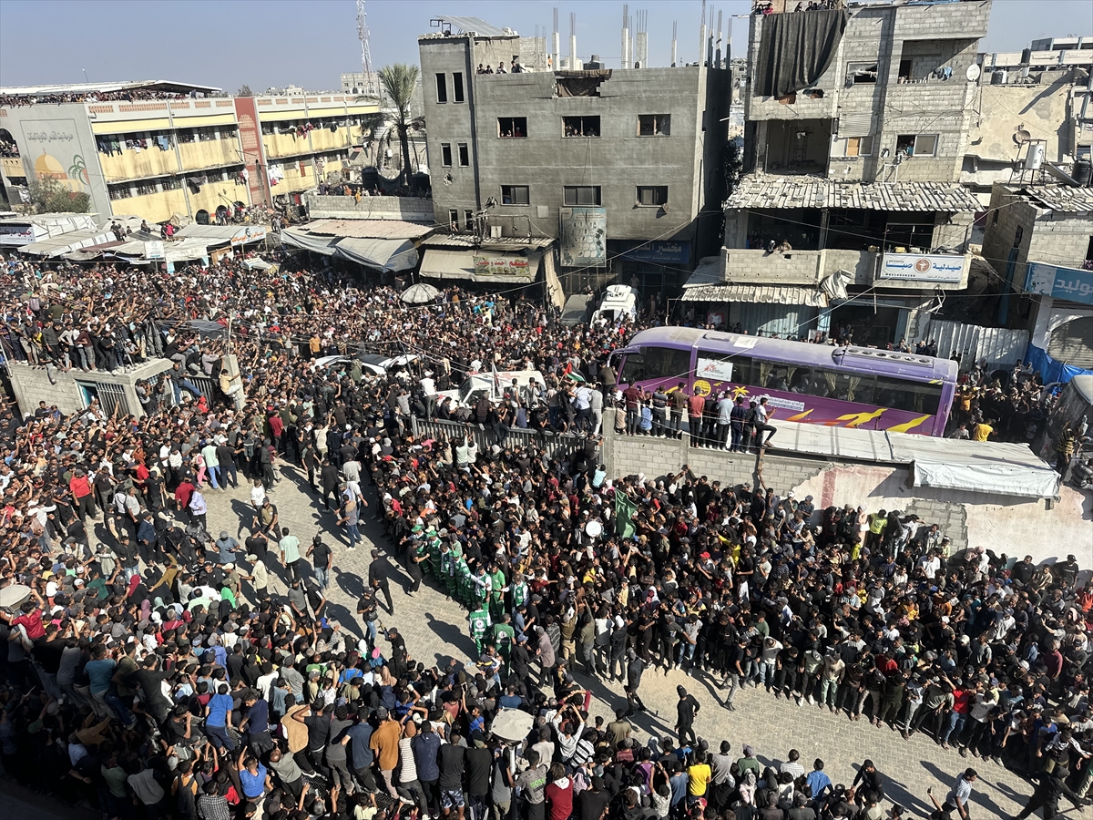 A A 20251013 39403974 39403968 I S R A I L I N S E R B E S T B I R A K T I G I F I L I S T I N L I E S I R L E R I N B I R K I S M I G A Z Z E Y E U L A S T I