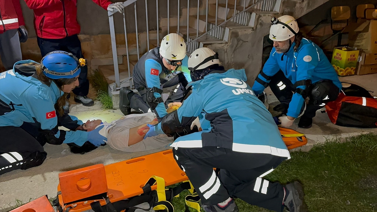 A A 20251015 39424513 39424508 D U Z C E D E 63 B U Y U K L U G U N D E D E P R E M V E Y A N G I N S E N A R Y O S U Y L A T A T B I K A T Y A P I L D I