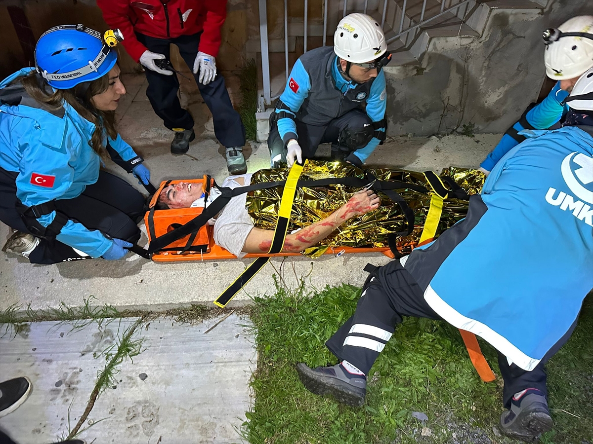 A A 20251015 39424513 39424510 D U Z C E D E 63 B U Y U K L U G U N D E D E P R E M V E Y A N G I N S E N A R Y O S U Y L A T A T B I K A T Y A P I L D I