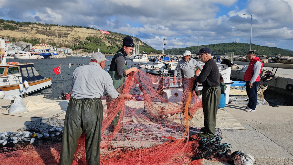 A A 20251016 39426881 39426880 C A N A K K A L E L I B A L I K C I N I N L U F E R I C I N A T T I G I A G L A R A 1000 P A L A M U T T A K I L D I