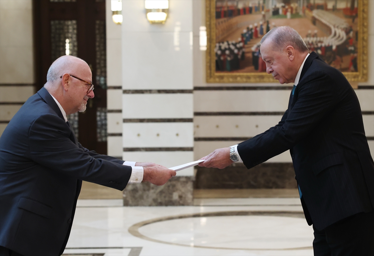 A A 20251016 39430650 39430647 C U M H U R B A S K A N I E R D O G A N M E K S I K A M I S I R S R I L A N K A V E L I T V A N Y A B U Y U K E L C I L E R I N I K A B U L E T T I