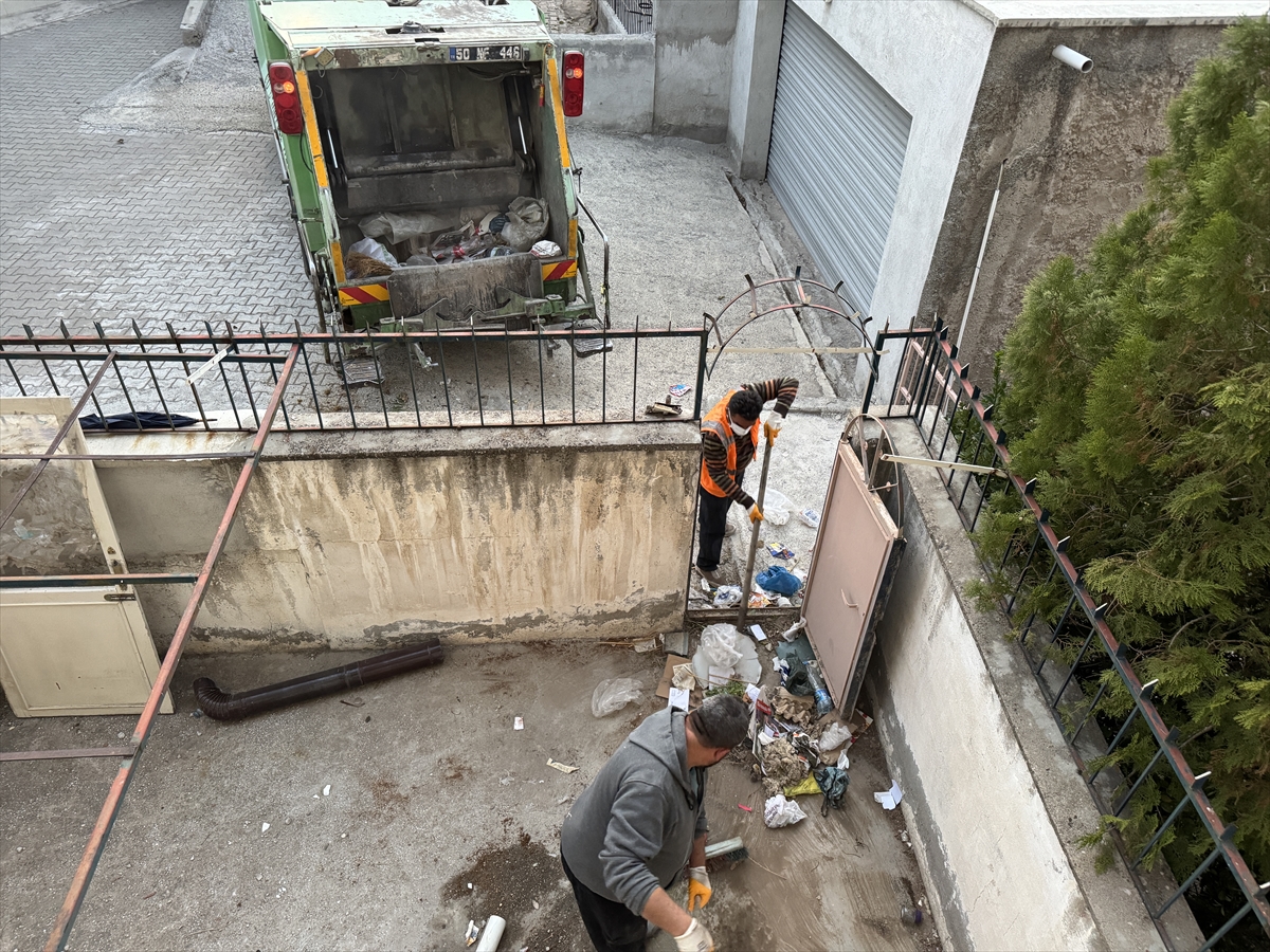 A A 20251018 39452057 39452053 N E V S E H I R D E C O P E V D E K I E N G E L L I K A D I N Y A K L A S I K B I R A Y A N N E S I N I N C E S E D I Y L E Y A S A M I S