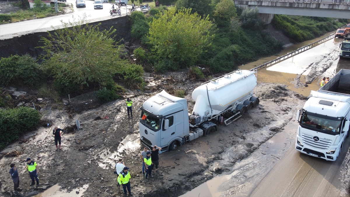 A A 20251020 39464922 39464915 H A T A Y D A S A G A N A K N E D E N I Y L E T O P R A K K A L E I S K E N D E R U N O T O Y O L U N D A A R A C L A R M A H S U R K A L D I