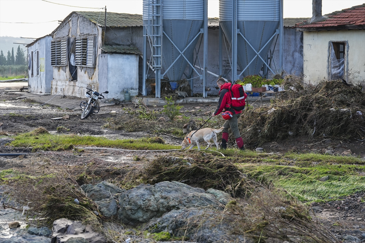 A A 20251024 39503956 39503947 I Z M I R I N F O C A I L C E S I N D E S E L E K A P I L A N K I S I Y I A R A M A C A L I S M A L A R I D E V A M E D I Y O R