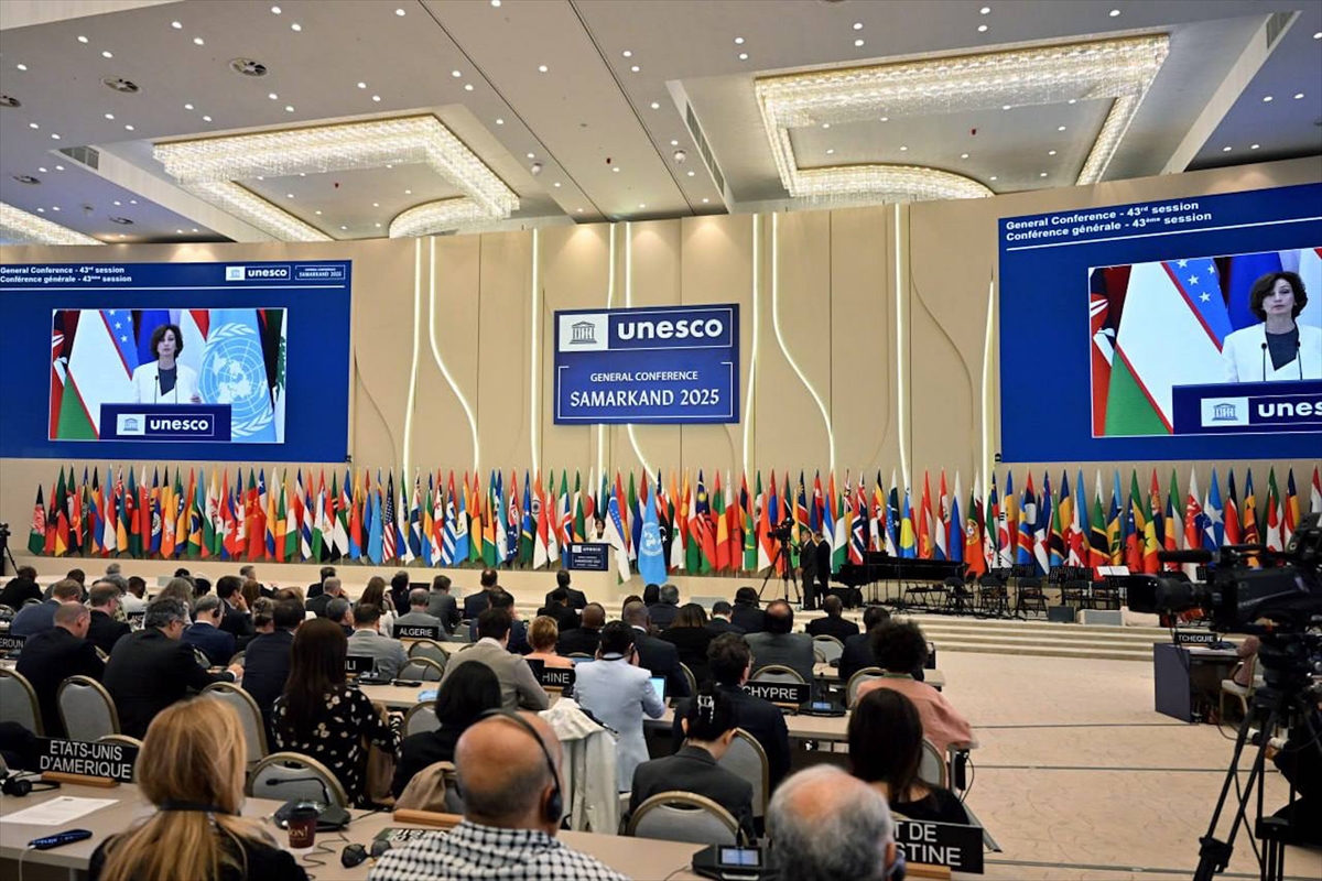 A A 20251030 39570916 39570911 O Z B E K I S T A N I N T A R I H I S E M E R K A N T S E H R I N D E U N E S C O 43 G E N E L K O N F E R A N S I B A S L A D I