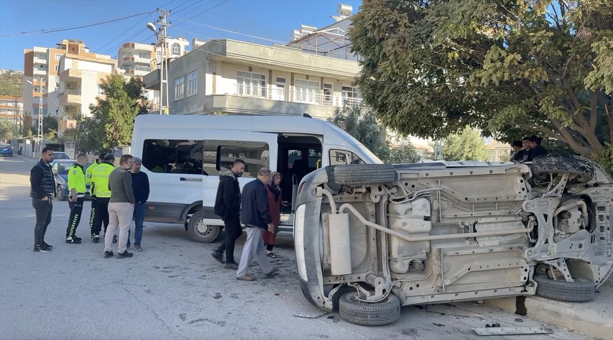 A A 20251031 39573281 39573279 A D I Y A M A N D A O K U L S E R V I S I I L E O T O M O B I L I N C A R P I S T I G I K A Z A D A 12 K I S I Y A R A L A N D I