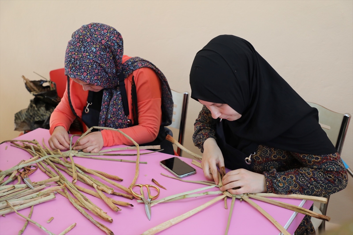 A A 20251031 39580312 39580306 H A T A Y D A G O L B A S I G O L U N D E K I S U S U M B U L L E R I E K O N O M I Y E K A Z A N D I R I L I Y O R