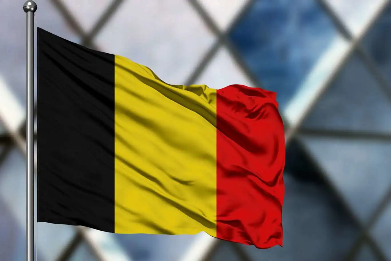 Belçika, ABD'ye hava sahasını açık tutacak!